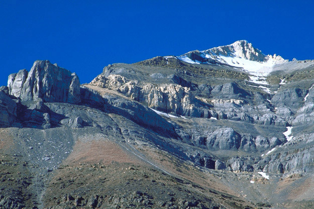 ���[�`�o���[�g���C���̏I�_�ɂ��т���e���v���R(3,543m)