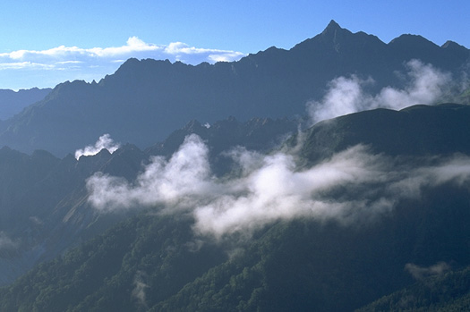 �Ǎ��̕�-�O���R������(54kb)